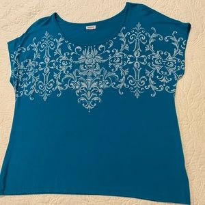 Drapey fabric vivid color